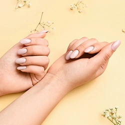 NATURAL MANICURE